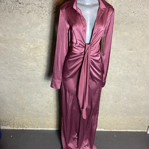 Fashion, nova satin jumpsuit - Picture 2 of 6